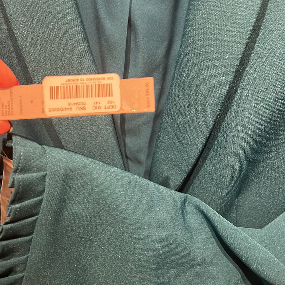 Blazer - Picture 3 of 3